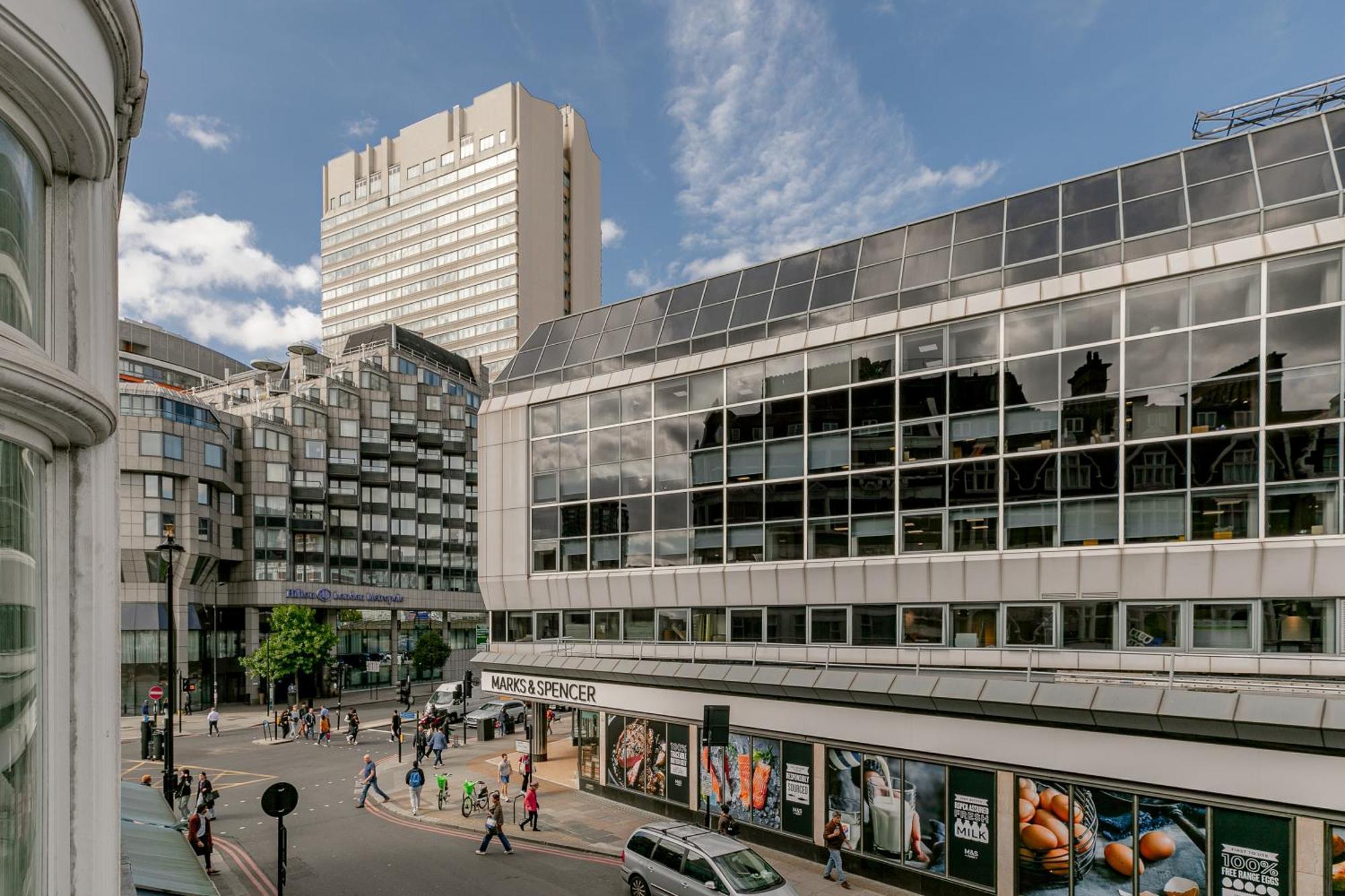 Superb Apartments Opposite Edgware Road Station London Room photo